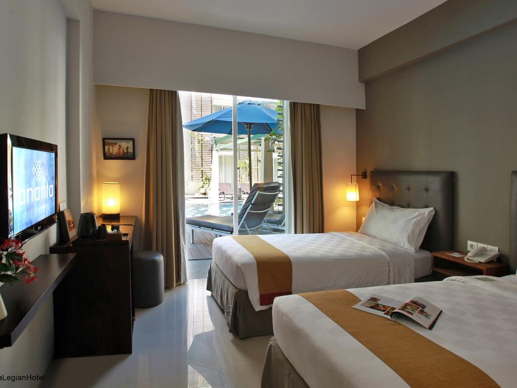 Ananta Legian Hotel Exterior photo